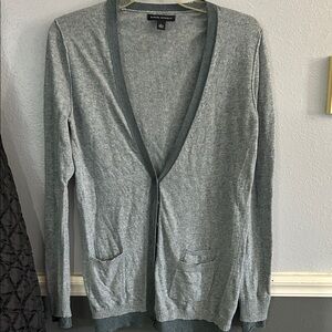Banana Republic Men's Light Gray V-Neck Cardigan